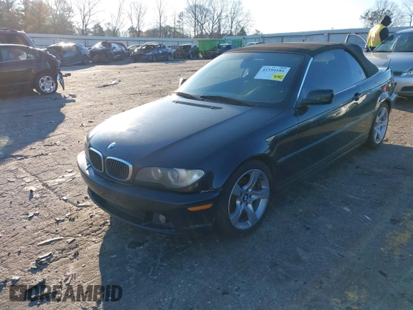 2004 BMW 3 Series 325Ci with VIN WBABW33414PL34071, listed as a IAAI auction lot 41594181 with 207,483 mi miles. Bid and sale history available at carsss.com. Image 17.