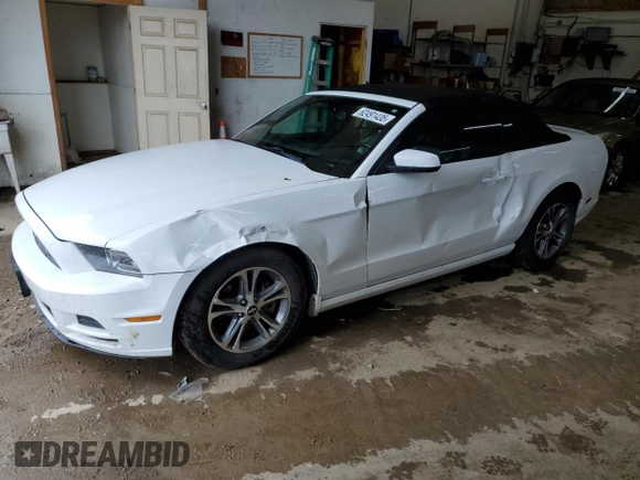 2014 Ford Mustang V6 with VIN 1ZVBP8EM3E5328616, listed as a Copart auction lot 62491435 with 84,059 mi miles and Salvage title. Bid and sale history available at DreamBid. Image 1.