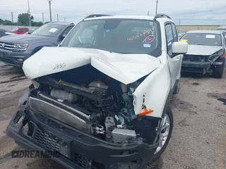 2018 Jeep Renegade Altitude z VIN ZACCJABBXJPH74363, wystawiony jako IAAI lot #42362644 z przebiegiem 64 069 mil mil oraz . Historia ofert i sprzedaży dostępna na DreamBid. Obrazek 16.
