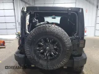 2018 Jeep Wrangler JK Unlimited Sahara with VIN 1C4BJWEG2JL869892, listed as a Copart auction lot 74474184 with 82,098 mi miles and Salvage Title. Bid and sale history available at carsss.com. Image 6.