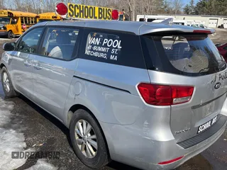 2017 Kia Sedona L with VIN KNDMA5C19H6282891, listed as a Copart auction lot 48910585 with 158,146 mi miles and Clean Title. Bid and sale history available at DreamBid. Image 4.