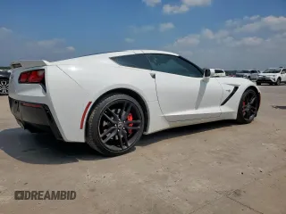 2014 Chevrolet Corvette Z51 3LT z VIN 1G1YM2D73E5131825, wystawiony jako Copart lot #58187765 z przebiegiem 89 861 mil mil oraz Szkoda całkowita • Salvage title. Historia ofert i sprzedaży dostępna na DreamBid. Obrazek 3.
