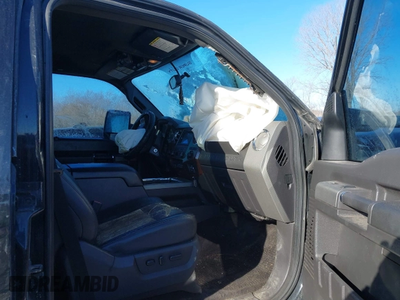 2011 Ford F-250 XL z VIN 1FT7W2BT0BEA11988, wystawiony jako IAAI lot #41285381 z przebiegiem 214 286 mil mil oraz . Historia ofert i sprzedaży dostępna na DreamBid. Obrazek 5.