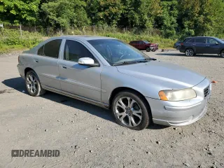 2009 Volvo S60 2.5T with VIN YV1RH592392728909, listed as a Copart auction lot 68853614 with 261,987 mi miles and Salvage Title. Bid and sale history available at carsss.com. Image 4.