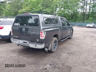 2007 Nissan Titan LE with VIN 1N6BA06A57N239737, listed as a IAAI auction lot 42222533 with 183,336 mi miles and . Bid and sale history available at DreamBid. Image 4.