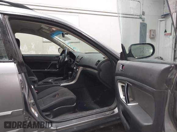 2008 Subaru Outback with VIN 4S4BP60C687358283, listed as a IAAI auction lot 41715550 with 110,195 mi miles and . Bid and sale history available at DreamBid. Image 5.