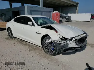 2022 Maserati Quattroporte GT z VIN ZAM56XPA8N1391441, wystawiony jako Copart lot #52809735 z przebiegiem 26 405 mil mil oraz Szkoda całkowita • Salvage title. Historia ofert i sprzedaży dostępna na DreamBid. Obrazek 11.