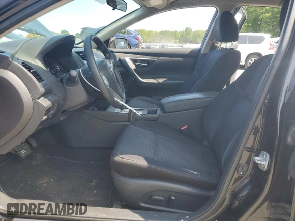 2016 Nissan Altima S z VIN 1N4AL3AP8GN380359, wystawiony jako Copart lot #59195915 z przebiegiem 172 069 mil mil oraz Czysty tytuł • Clean title. Historia ofert i sprzedaży dostępna na DreamBid. Obrazek 7.