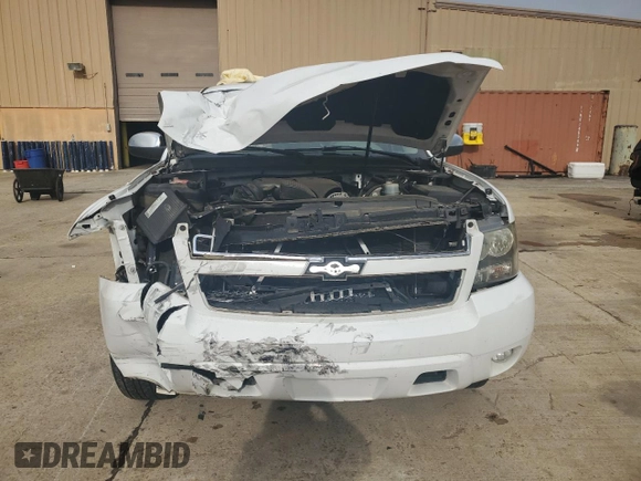2008 Chevrolet Tahoe LTZ with VIN 1GNFC13J38R103830, listed as a Copart auction lot 53938025 with 161,942 mi miles and Salvage title. Bid and sale history available at DreamBid. Image 5.