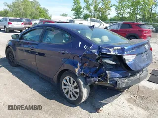2013 Hyundai Elantra GLS z VIN 5NPDH4AE0DH229430, wystawiony jako IAAI lot #42270443 z przebiegiem 199 322 mil mil oraz . Historia ofert i sprzedaży dostępna na DreamBid. Obrazek 3.