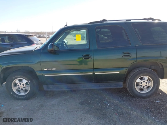 2003 Chevrolet Tahoe LT with VIN 1GNEC13Z33R213707, listed as a IAAI auction lot 41796469 with 183,373 mi miles. Bid and sale history available at carsss.com. Image 14.