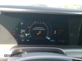 2021 Hyundai NEXO Limited z VIN KM8J84A65MU013554, wystawiony jako Copart lot #62621393 z przebiegiem 11 237 mil mil oraz Szkody całkowita. Historia ofert i sprzedaży dostępna na DreamBid. Obrazek 9.