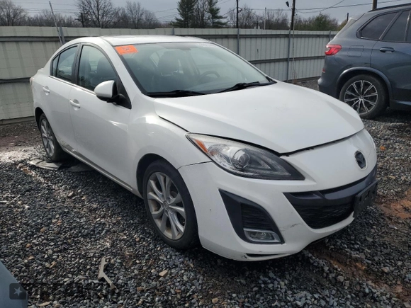 2010 Mazda 3 S Grand Touring with VIN JM1BL1S63A1150039, listed as a Copart auction lot 85207464 with 111,620 mi miles and Salvage Title. Bid and sale history available at DreamBid. Image 4.