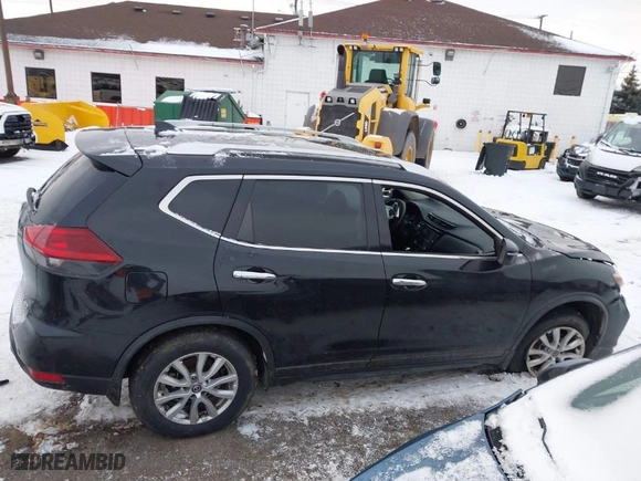 2019 Nissan Rogue SV with VIN JN8AT2MV8KW380884, listed as a IAAI auction lot 41310118 with 100,782 mi miles. Bid and sale history available at carsss.com. Image 13.