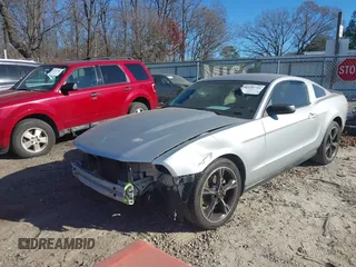 2011 Ford Mustang V6 with VIN 1ZVBP8AM0B5105676, listed as a IAAI auction lot 41110716 with 177,624 mi miles and . Bid and sale history available at carsss.com. Image 17.