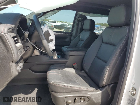 2024 Chevrolet Tahoe RST with VIN 1GNSCRKD6RR272556, listed as a Copart auction lot 52395265 with 19,863 mi miles and Salvage title. Bid and sale history available at DreamBid. Image 7.