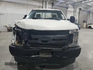 2017 Ford Super Duty F-250 SRW XLT with VIN 1FTBF2B67HED41799, listed as a Copart auction lot 76668464 with 184,138 mi miles and Salvage Title. Bid and sale history available at carsss.com. Image 5.