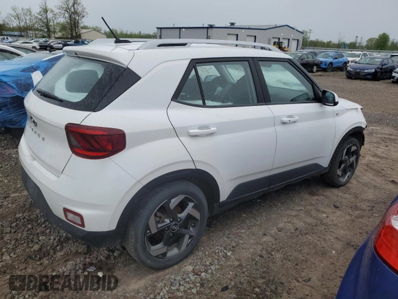 2024 Hyundai Venue Limited z VIN KMHRC8A35RU284006, wystawiony jako Copart lot #54120715 z przebiegiem 33 591 mil mil oraz Szkoda całkowita • Salvage title. Historia ofert i sprzedaży dostępna na DreamBid. Obrazek 3.