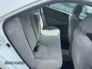 2003 Toyota Camry LE with VIN 4T1BE32K43U207204, listed as a Copart auction lot 57167845 with 189,656 mi miles and Clean Title. Bid and sale history available at DreamBid. Image 6.