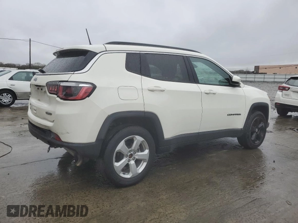 2018 Jeep Compass Latitude z VIN 3C4NJDBB0JT325888, wystawiony jako Copart lot #52000365 z przebiegiem 38 922 mil mil oraz Szkoda całkowita • Salvage title. Historia ofert i sprzedaży dostępna na DreamBid. Obrazek 3.