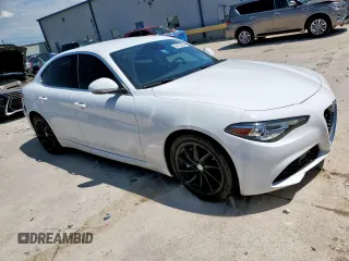 2017 Alfa Romeo Giulia with VIN ZARFAEBN2H7557756, listed as a Copart auction lot 54212925 with 62,842 mi miles and Clean title. Bid and sale history available at DreamBid. Image 4.