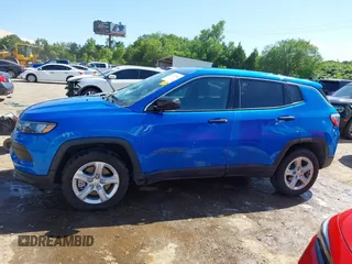 2023 Jeep Compass Sport with VIN 3C4NJDAN4PT557091, listed as a IAAI auction lot 42322265 with 8,742 mi miles and . Bid and sale history available at DreamBid. Image 14.