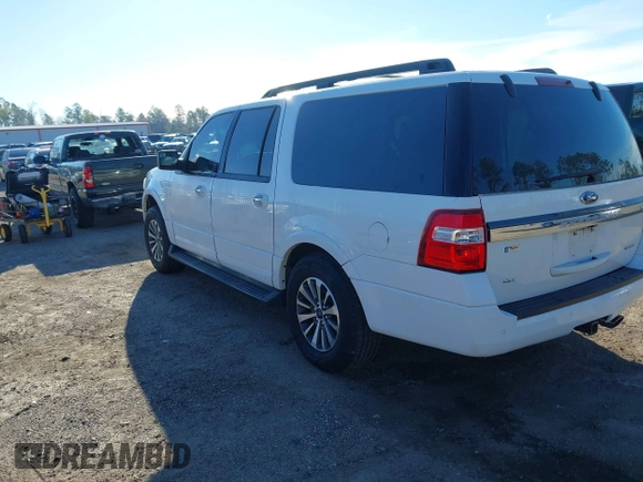 2015 Ford Expedition EL XLT with VIN 1FMJK1HT3FEF14659, listed as a IAAI auction lot 41690293 with 179,725 mi miles. Bid and sale history available at carsss.com. Image 3.
