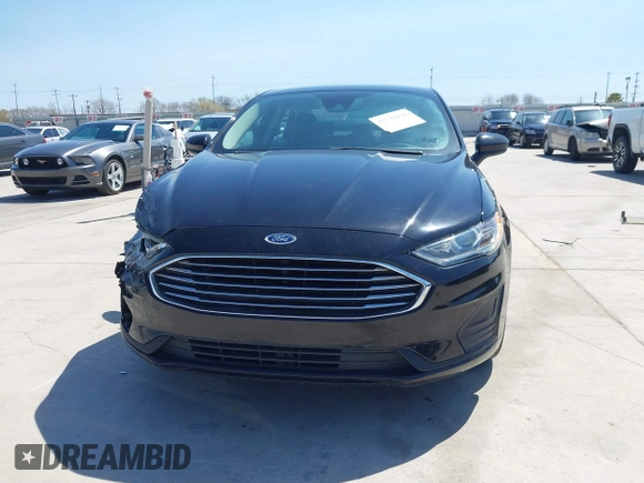 2020 Ford Fusion SE with VIN 3FA6P0HD9LR142841, listed as a IAAI auction lot 41743543 with 58,068 mi miles. Bid and sale history available at carsss.com. Image 13.