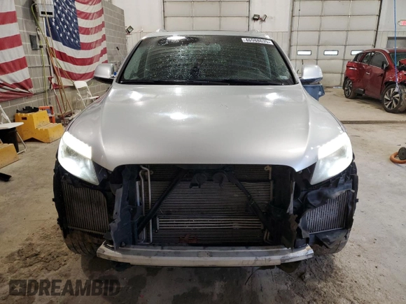 2011 Audi Q7 Prestige z VIN WA1VMAFE9BD003925, wystawiony jako Copart lot #46988635 z przebiegiem 243 263 mil mil oraz Szkoda całkowita • Salvage title. Historia ofert i sprzedaży dostępna na DreamBid. Obrazek 5.