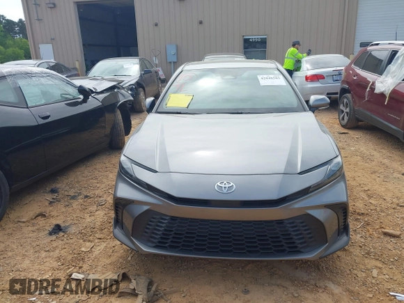 2025 Toyota Camry LE with VIN 4T1DAACK6SU510894, listed as a IAAI auction lot 42048585 with 12,601 mi miles and . Bid and sale history available at DreamBid. Image 12.