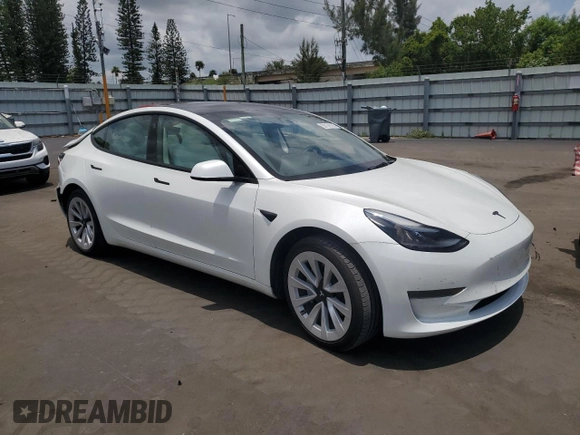2023 Tesla Model 3 z VIN 5YJ3E1EA5PF580945, wystawiony jako Copart lot #58139125 z przebiegiem 19 057 mil mil oraz Szkoda całkowita • Salvage title. Historia ofert i sprzedaży dostępna na DreamBid. Obrazek 4.