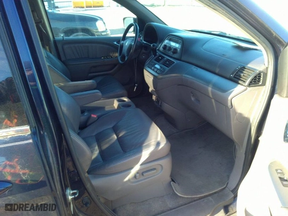 2008 Honda Odyssey EX-L with VIN 5FNRL38658B032495, listed as a IAAI auction lot 41820616 with NaN miles. Bid and sale history available at carsss.com. Image 5.