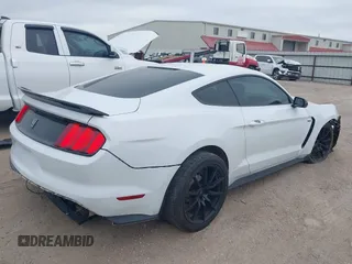 2017 Ford Mustang Shelby GT350 z VIN 1FA6P8JZ1H5525560, wystawiony jako IAAI lot #41526233 z przebiegiem 36 852 mil mil oraz . Historia ofert i sprzedaży dostępna na DreamBid. Obrazek 4.
