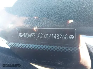 2019 Mercedes-Benz Sprinter Cargo Van with VIN WD4PF1CDXKP148268, listed as a IAAI auction lot 42000045 with 85,106 mi miles. Bid and sale history available at carsss.com. Image 17.