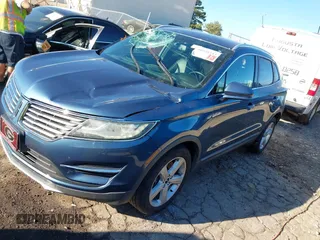 2018 Lincoln MKC Premiere with VIN 5LMCJ1D9XJUL22625, listed as a IAAI auction lot 40558543 with 60,088 mi miles and . Bid and sale history available at DreamBid. Image 17.