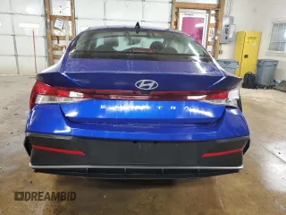 2024 Hyundai Elantra SEL z VIN KMHLM4DG7RU821582, wystawiony jako Copart lot #60502485 z przebiegiem 27 736 mil mil oraz Nie do naprawy • Non repairable. Historia ofert i sprzedaży dostępna na DreamBid. Obrazek 6.