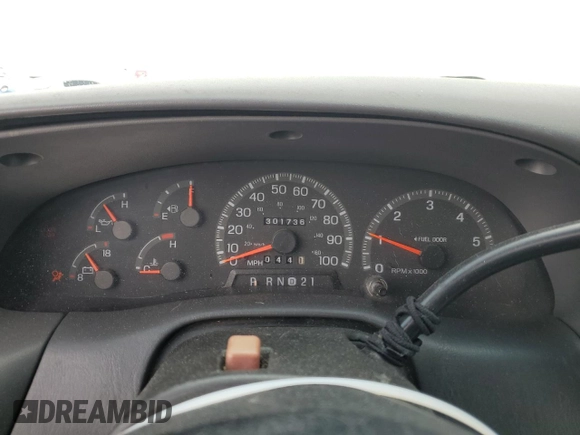 1997 Ford F-150 XL with VIN 1FTEX17LXVKB44786, listed as a Copart auction lot 49630955 with 301,736 mi miles and Salvage title. Bid and sale history available at DreamBid. Image 9.