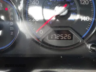 2003 Honda Civic LX with VIN 2HGES16503H566931, listed as a IAAI auction lot 42048426 with 172,526 mi miles and . Bid and sale history available at carsss.com. Image 15.