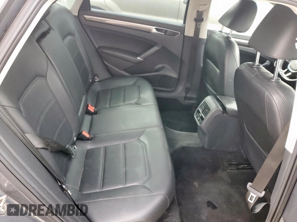 2016 Volkswagen Passat SE с VIN 1VWBT7A36GC004710, выставлен на аукционе Copart как лот 47977765 с пробегом Не указан миль и Списание • Salvage title. История ставок и продаж доступна на DreamBid. Изображение 11.