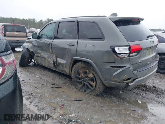 2021 Jeep Grand Cherokee Laredo X z VIN 1C4RJFAG9MC590268, wystawiony jako IAAI lot #41614514 z przebiegiem 60 933 mil mil oraz . Historia ofert i sprzedaży dostępna na DreamBid. Obrazek 3.