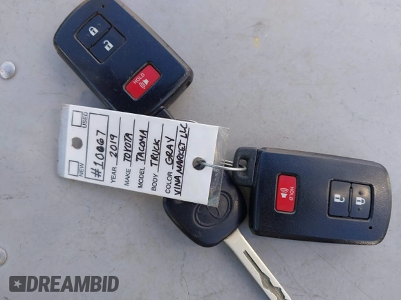 2019 Toyota Tacoma SR with VIN 3TMCZ5AN7KM213537, listed as a IAAI auction lot 42442068 with 39,969 mi miles and . Bid and sale history available at DreamBid. Image 11.