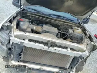 2021 Chevrolet Silverado 2500HD LT z VIN 1GC4YNE73MF173088, wystawiony jako Copart lot #57564765 z przebiegiem 122 939 mil mil oraz Szkoda całkowita • Salvage title. Historia ofert i sprzedaży dostępna na DreamBid. Obrazek 14.