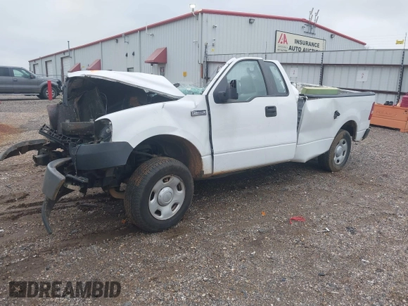 2008 Ford F-150 XL z VIN 1FTRF12W68KE70627, wystawiony jako IAAI lot #41448219 z przebiegiem Nie podano mil oraz . Historia ofert i sprzedaży dostępna na DreamBid. Obrazek 2.