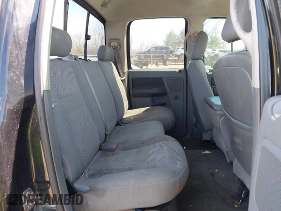 2007 Dodge Ram 2500 SLT with VIN 1D7KS28D27J502735, listed as a IAAI auction lot 41880179 with 368,304 mi miles. Bid and sale history available at carsss.com. Image 8.