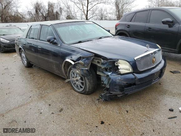 2002 Cadillac DeVille with VIN 1G6KD57Y62U182386, listed as a Copart auction lot 39178934 with 167,340 mi miles and Salvage Title. Bid and sale history available at carsss.com. Image 4.