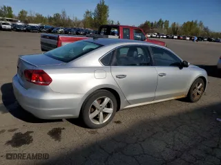 2014 Volkswagen Passat SE with VIN 1VWBP7A38EC008825, listed as a Copart auction lot 51813885 with 197,754 mi miles and Clean Title. Bid and sale history available at carsss.com. Image 3.