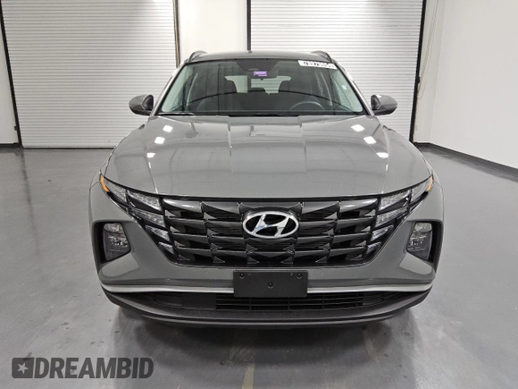 2024 Hyundai Tucson SEL with VIN 5NMJBCDE7RH427081, listed as a Copart auction lot 78979654 with 7,490 mi miles and Clean Title. Bid and sale history available at carsss.com. Image 5.