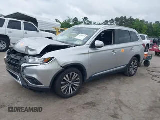 2020 Mitsubishi Outlander SE with VIN JA4AD3A39LZ034015, listed as a IAAI auction lot 42245374 with 92,992 mi miles and . Bid and sale history available at DreamBid. Image 18.