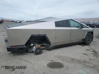 2024 Tesla Cybertruck с VIN 7G2CEHEDXRA056495, выставлен на аукционе Copart как лот 50212135 с пробегом 5 280 миль миль и Списание • Salvage title. История ставок и продаж доступна на DreamBid. Изображение 3.