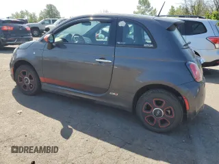 2014 FIAT 500e with VIN 3C3CFFGE3ET189547, listed as a Copart auction lot 55529875 with 105,547 mi miles and Clean Title. Bid and sale history available at carsss.com. Image 2.